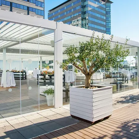 Hilton Diagonal Mar Отель Барселона