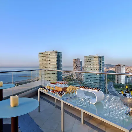Hilton Diagonal Mar Отель Барселона