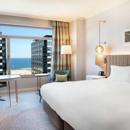 Hilton Diagonal Mar Барселона