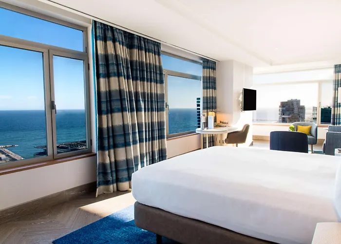 Hotel Hilton Diagonal Mar 4*