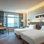 Hilton Diagonal Mar 4* ברצלונה