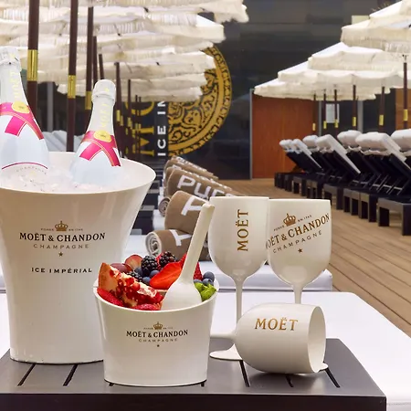 Hilton Diagonal Mar ברצלונה