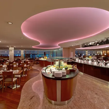 Hilton Diagonal Mar מלון