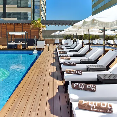 Hilton Diagonal Mar מלון 4*