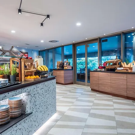 Hilton Diagonal Mar ברצלונה