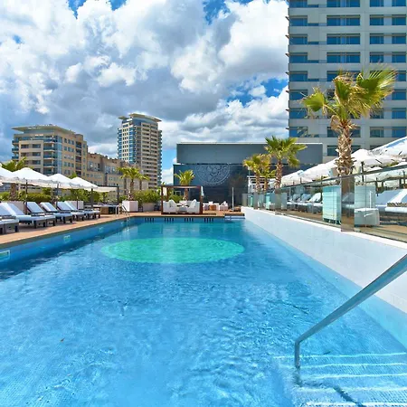 מלון Hilton Diagonal Mar ברצלונה