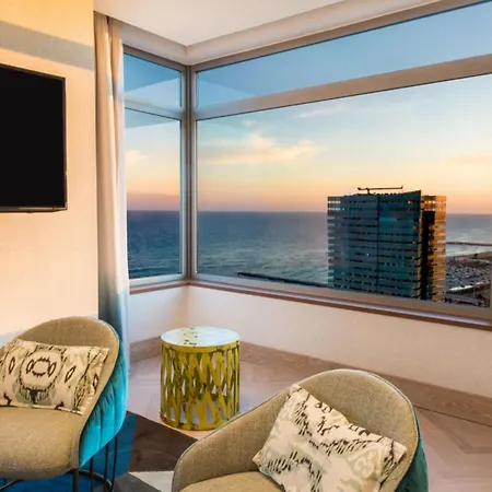 מלון Hilton Diagonal Mar 4*