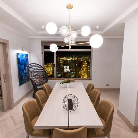 Hilton Diagonal Mar 4*