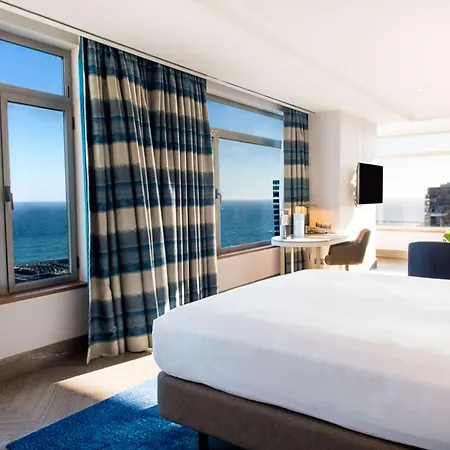 מלון Hilton Diagonal Mar 4*