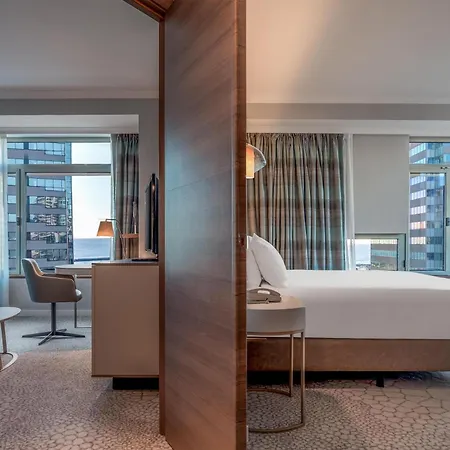 Hotel Hilton Diagonal Mar 4*