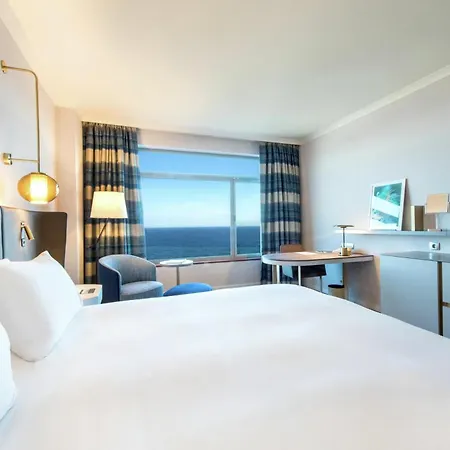 Hilton Diagonal Mar 4*