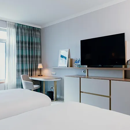 Hilton Diagonal Mar 4* Barcelona