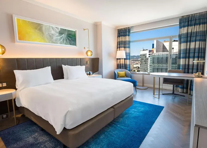 希尔顿巴塞罗那对角线三月酒店 酒店 4*