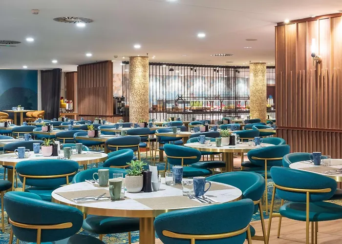 希尔顿巴塞罗那对角线三月酒店 酒店 4*