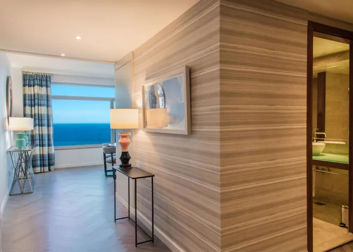 希尔顿巴塞罗那对角线三月酒店