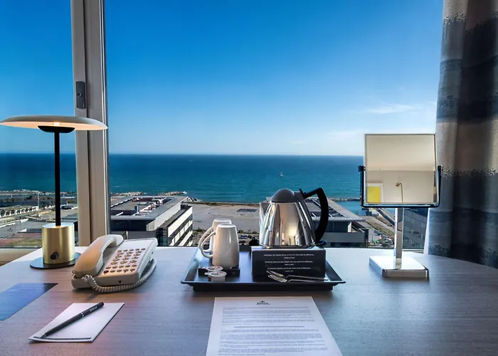 希尔顿巴塞罗那对角线三月酒店 巴塞罗那