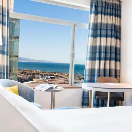 Hilton Diagonal Mar Ξενοδοχείο 4*