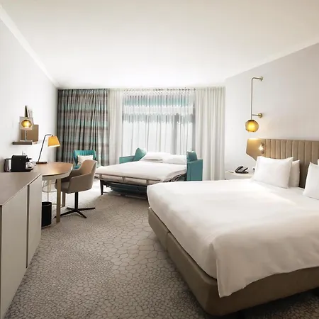 Hilton Diagonal Mar Ξενοδοχείο 4*