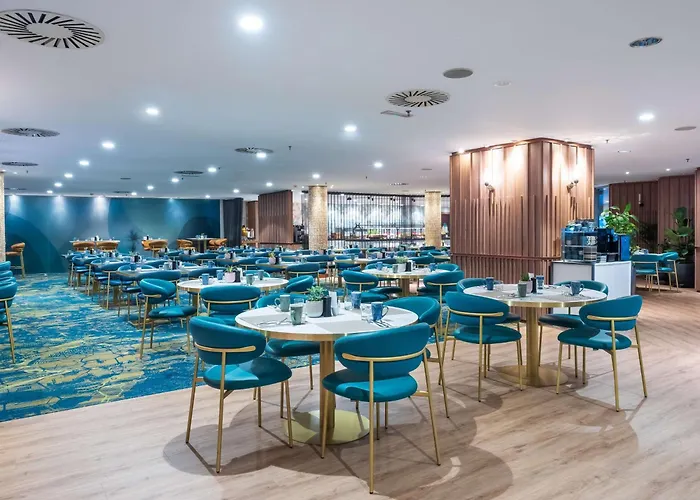 Hilton Diagonal Mar Hotel 4*